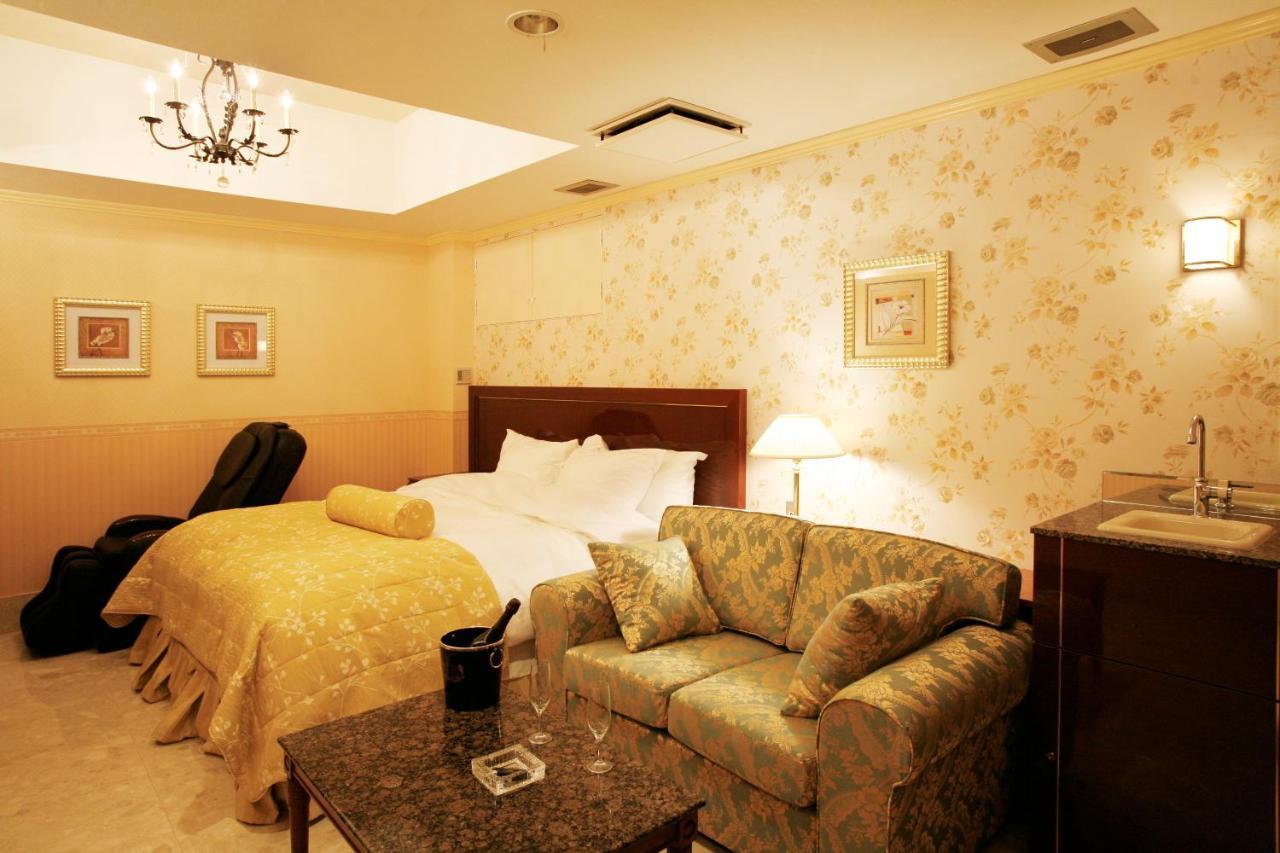 فندق Meguro Emperor (Adults Only) طوكيو المظهر الخارجي الصورة