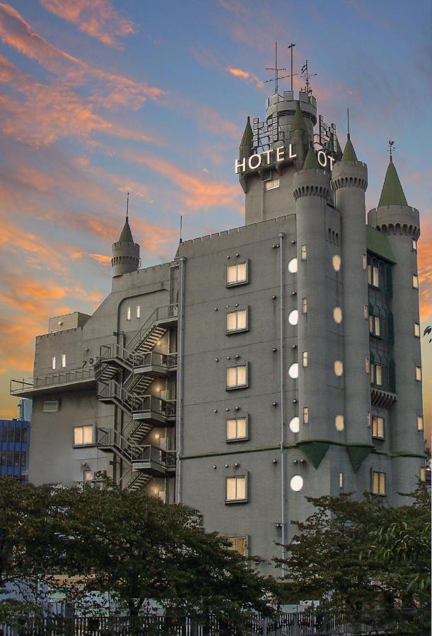 فندق Meguro Emperor (Adults Only) طوكيو المظهر الخارجي الصورة