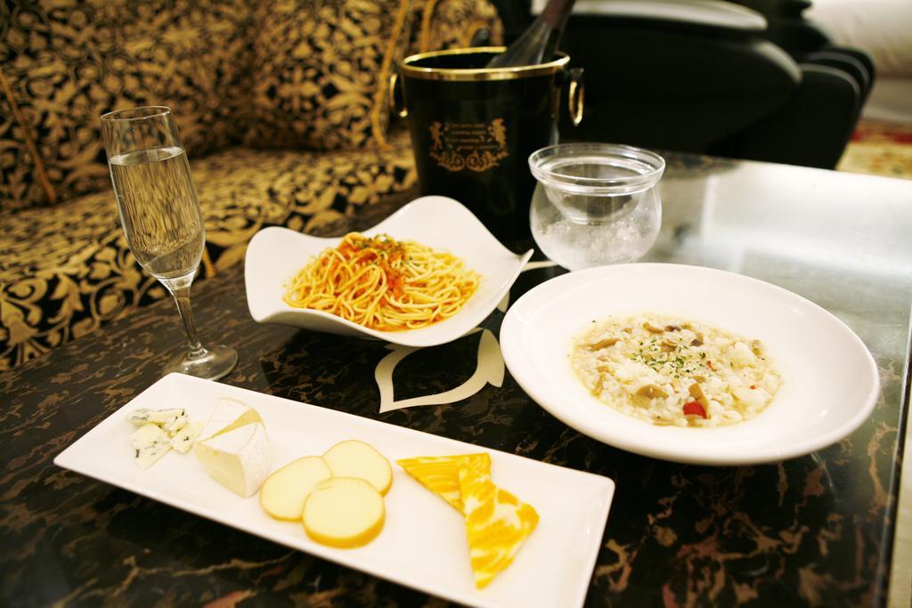 فندق Meguro Emperor (Adults Only) طوكيو الغرفة الصورة