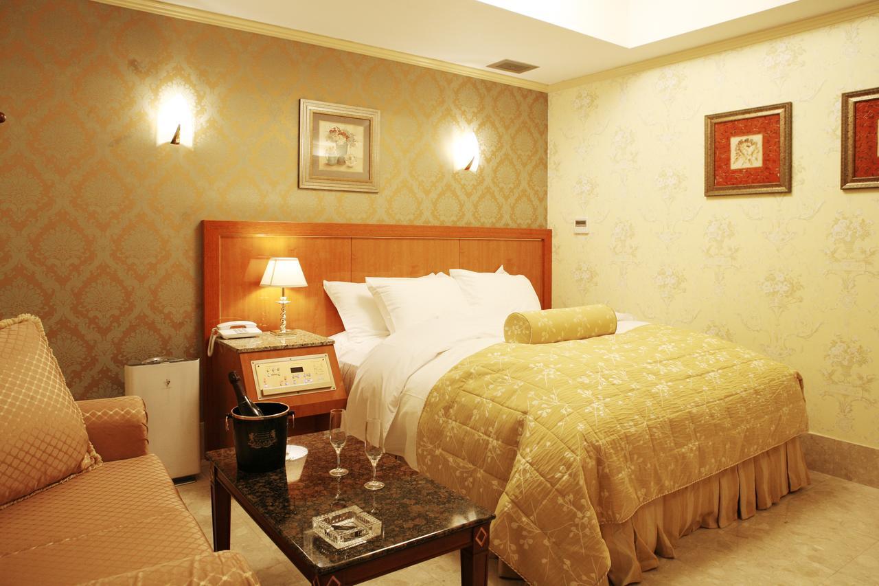 فندق Meguro Emperor (Adults Only) طوكيو الغرفة الصورة